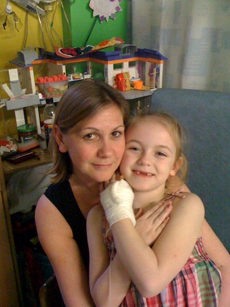 Daisy and Tracy in hospital May 2010